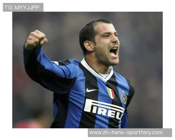 提升踢足球技巧的十个实用方法与训练建议助你成为场上明星